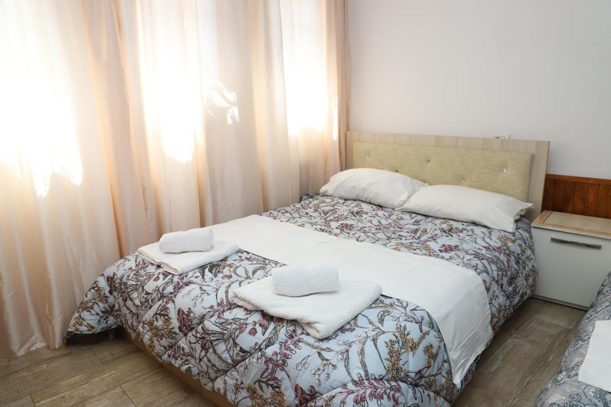 Elvi Aerd Apartment Berat Zewnętrze zdjęcie