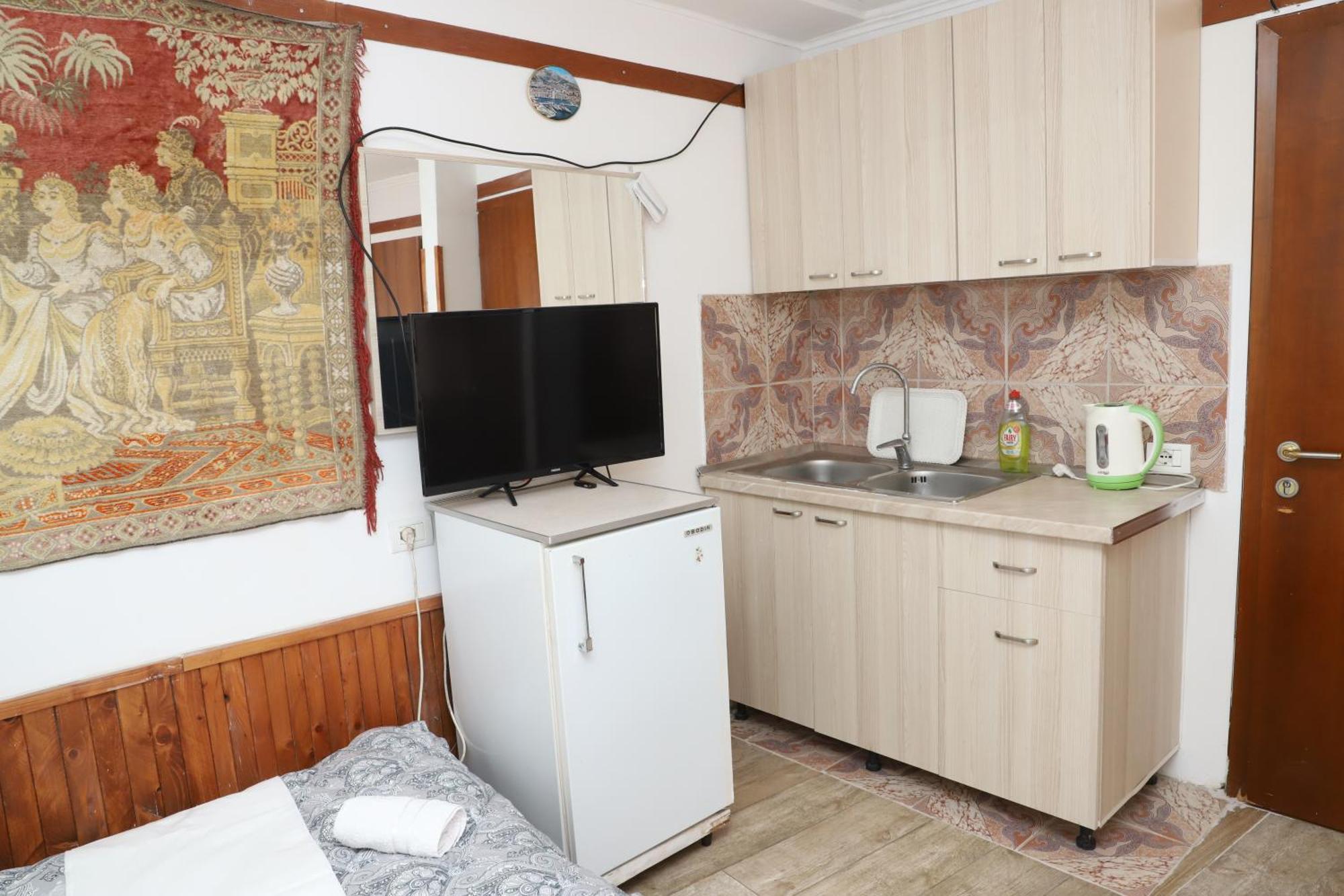 Elvi Aerd Apartment Berat Zewnętrze zdjęcie